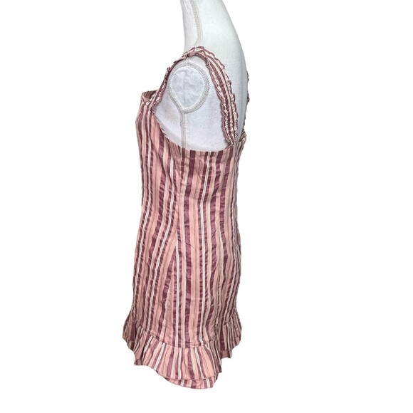 Welcome to my closet! - Picture 6 of 12